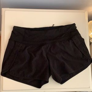 Black Lululemon shorts